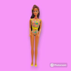 Vintage 1992 Barbie Glitter Beach Teresa Doll
